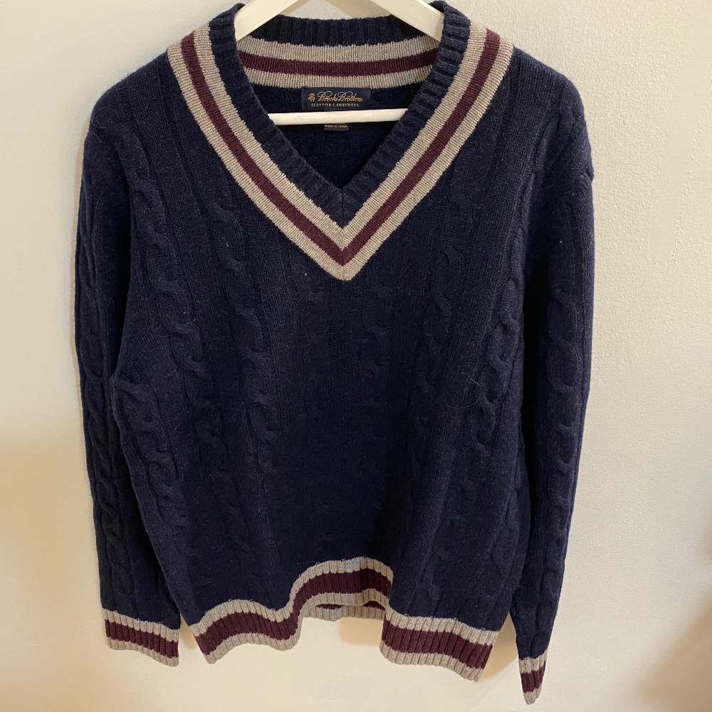 Brooks Brothers Navy V-neck tennis sweater - M